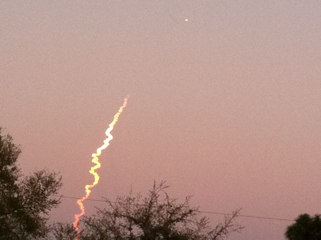 jeff noel photographs the NASA Space Shuttle Launch from front yard
