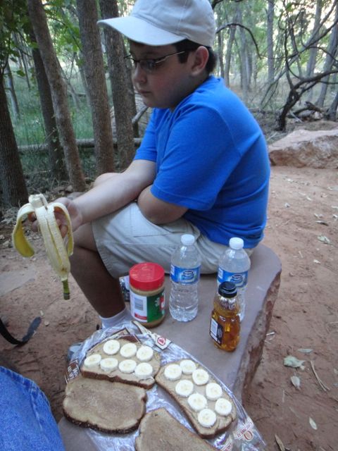 Lunches on a budget and on a Zion trail