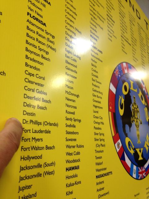 Gold's Gym location sign