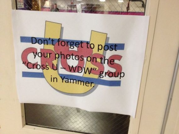 Cross U