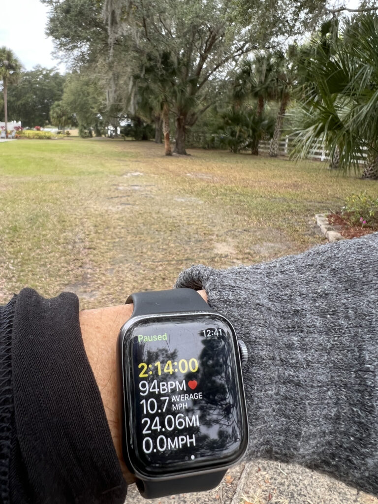 Apple Watch fitness screen