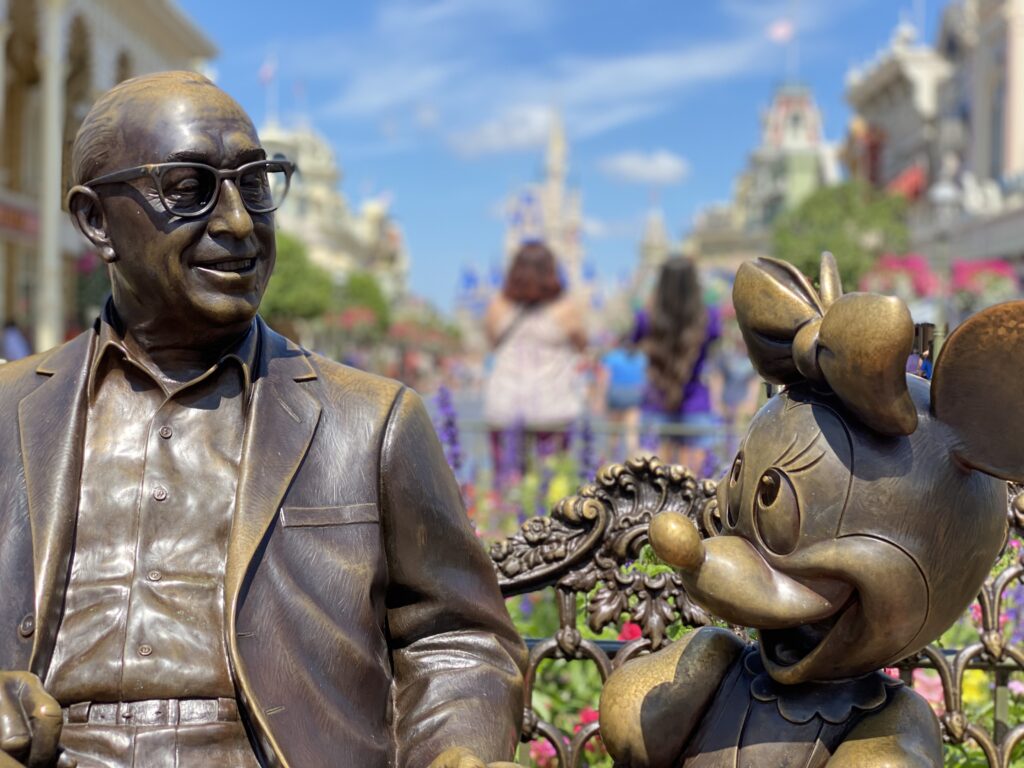 Roy Disney and Minnie Mouse statue 